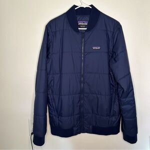 Patagonia Men’s Navy Blue Lightweight Puffer Jacket